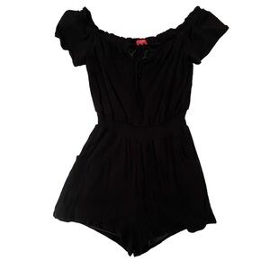 Guess shortall mini shorts ruffled material sleeveless pocket smock waist medium